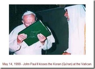 Pope-kissing-quran_2