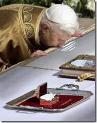 Pope-loves-cocaine